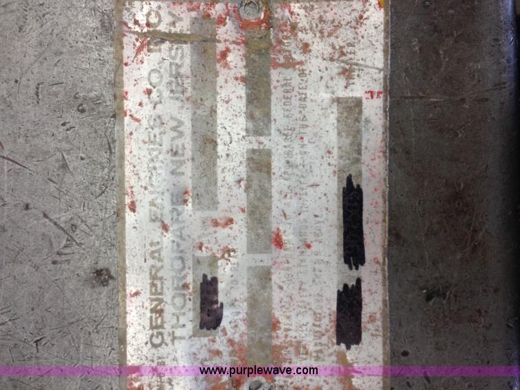 image for item I7328 1975 Gene equipment trailer