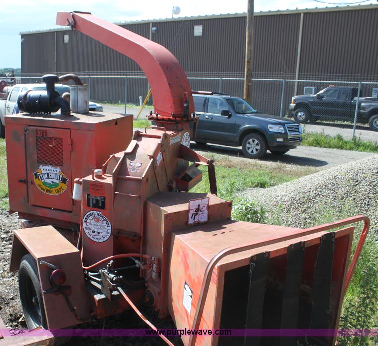 image for item I7329 1991 Eager Beaver 290 wood chipper