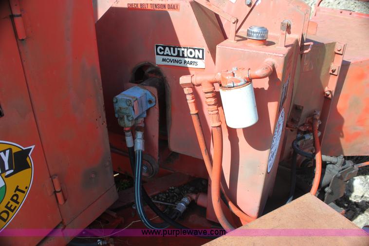 image for item I7329 1991 Eager Beaver 290 wood chipper