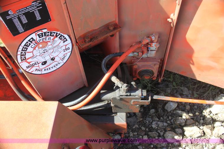 image for item I7329 1991 Eager Beaver 290 wood chipper