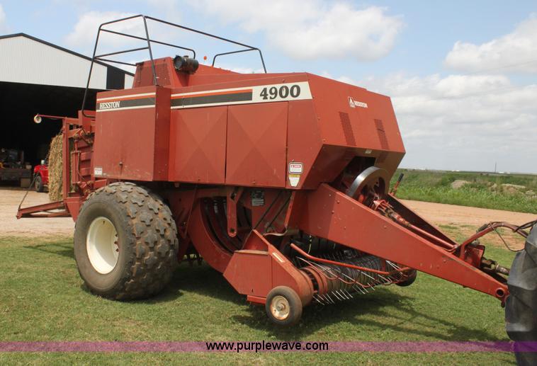 image for item I7331 1996 Hesston 4900 large square baler