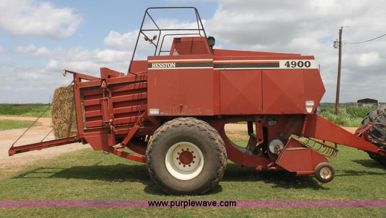 image for item I7331 1996 Hesston 4900 large square baler