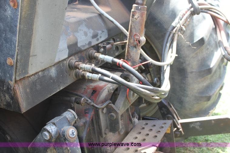 image for item I7331 1996 Hesston 4900 large square baler