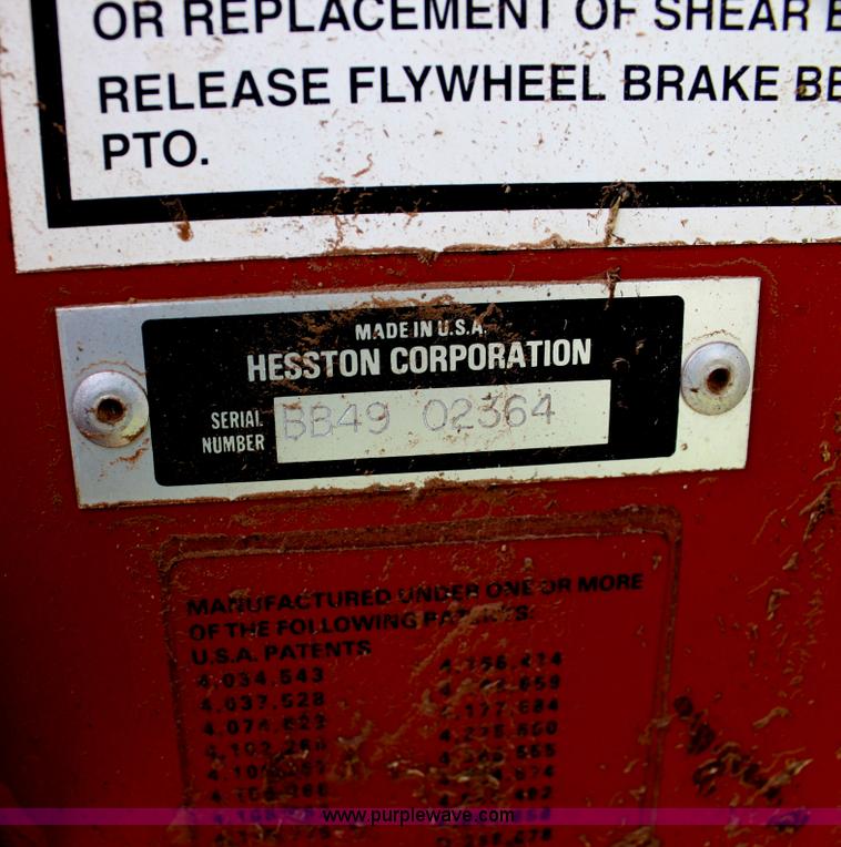 image for item I7331 1996 Hesston 4900 large square baler