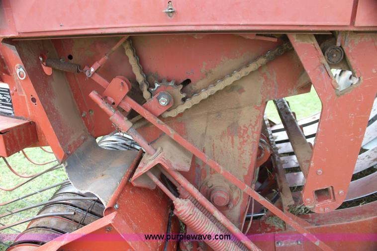 image for item I7331 1996 Hesston 4900 large square baler