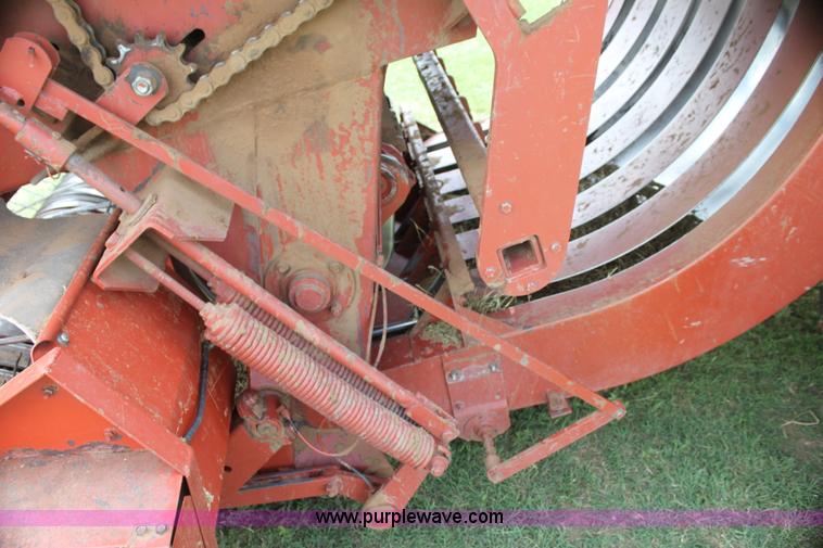image for item I7331 1996 Hesston 4900 large square baler