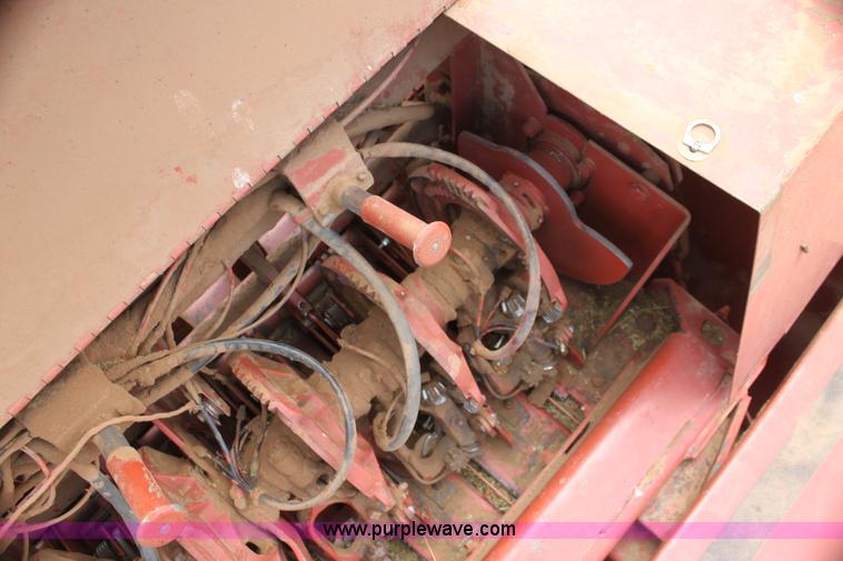 image for item I7331 1996 Hesston 4900 large square baler