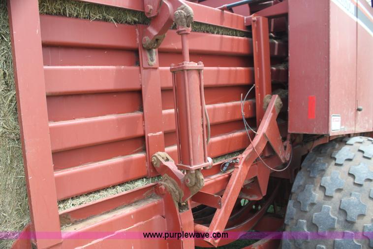 image for item I7331 1996 Hesston 4900 large square baler