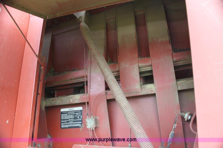 image for item I7331 1996 Hesston 4900 large square baler