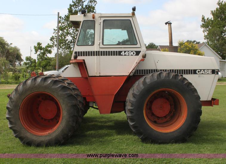 image for item I7337 1980 Case 4490 4WD tractor
