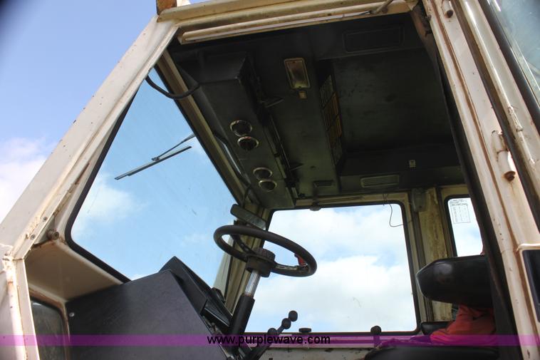 image for item I7337 1980 Case 4490 4WD tractor