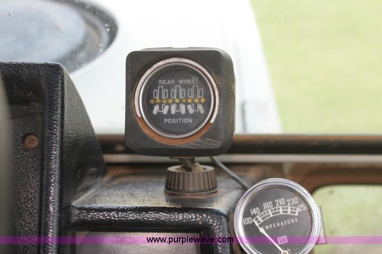 image for item I7337 1980 Case 4490 4WD tractor