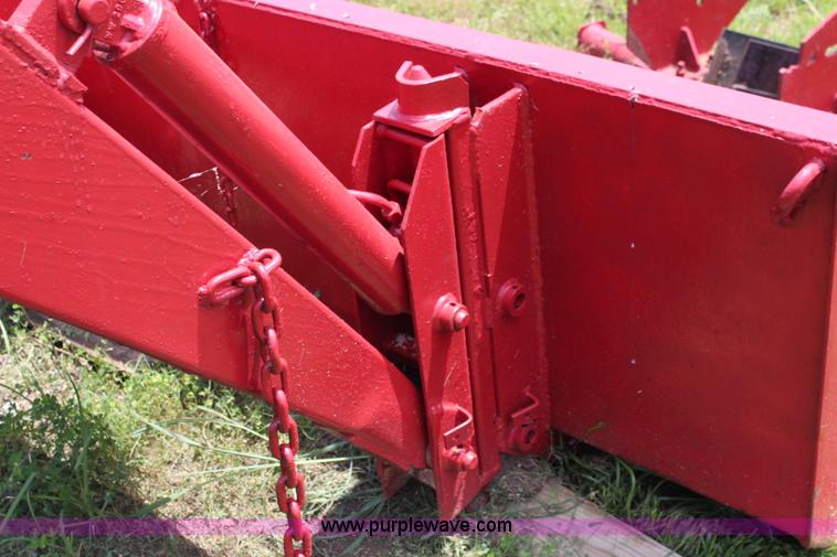 image for item J1116 Bush Hog loader