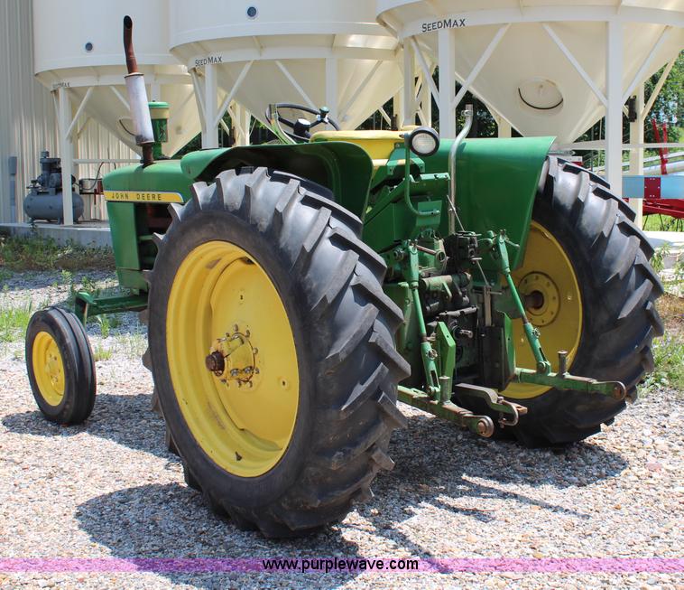 image for item J1201 1962 John Deere 2010 tractor