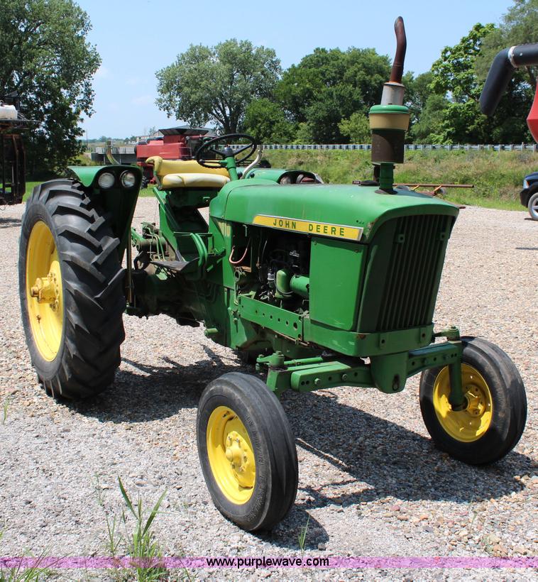 image for item J1201 1962 John Deere 2010 tractor