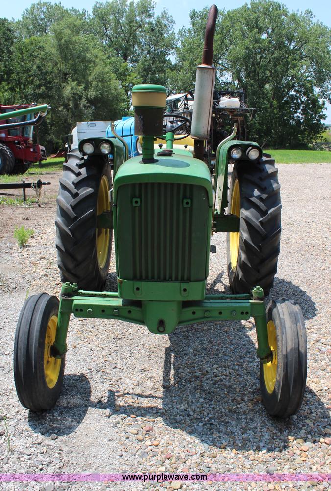 1962 John Deere 2010 tractor in Stanberry, MO Item J1201 sold