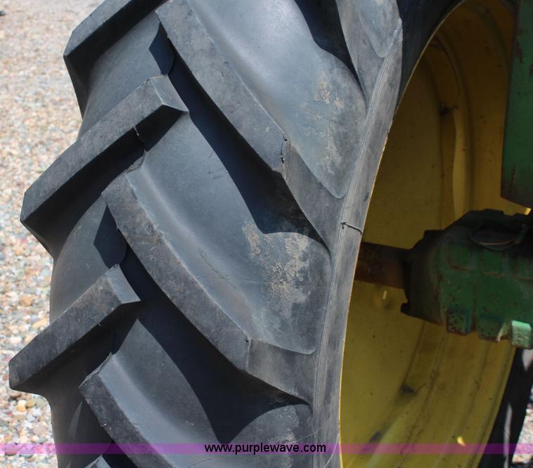 image for item J1201 1962 John Deere 2010 tractor