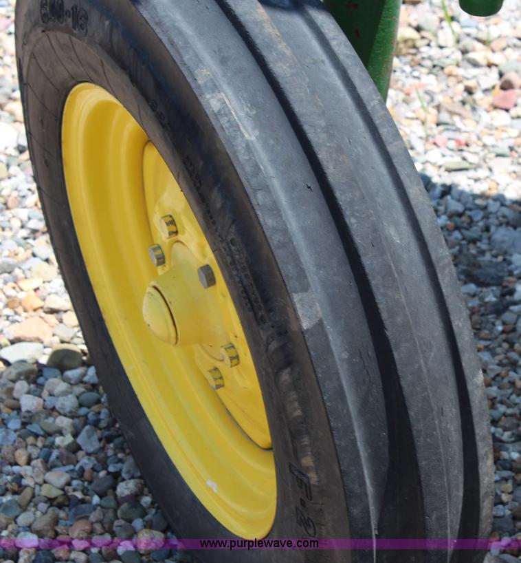 image for item J1201 1962 John Deere 2010 tractor