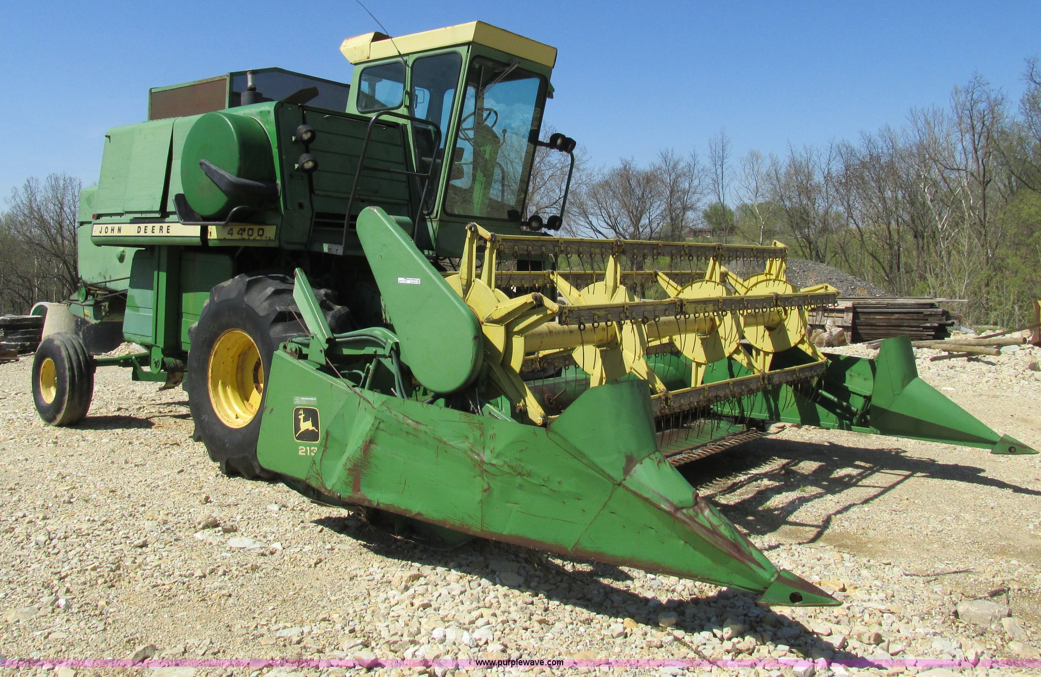 1977 John Deere 4400 combine in Washington, MO Item AN9079 sold