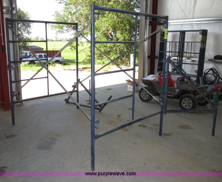 image for item AE9302 (5) sets of Metal Tech Safer Stack scaffolding