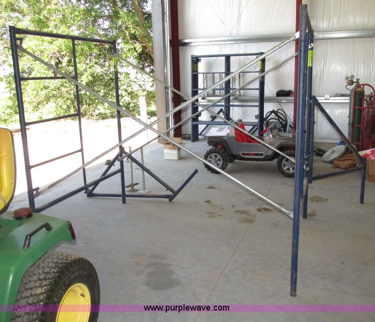 image for item AE9302 (5) sets of Metal Tech Safer Stack scaffolding