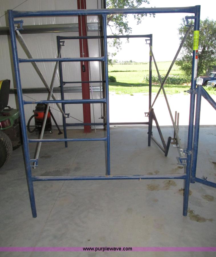 image for item AE9302 (5) sets of Metal Tech Safer Stack scaffolding