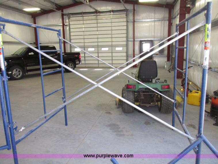 image for item AE9302 (5) sets of Metal Tech Safer Stack scaffolding