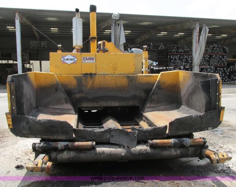 image for item AN9016 2001 Blaw-Knox PF4410 paver