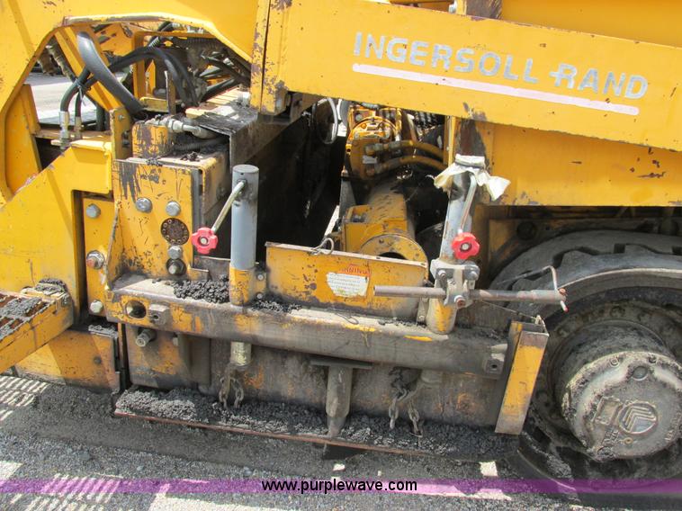 image for item AN9016 2001 Blaw-Knox PF4410 paver