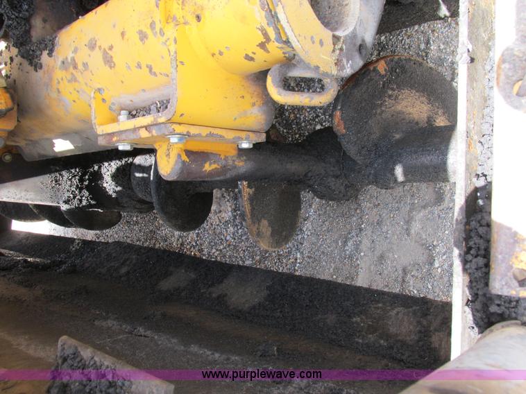 image for item AN9016 2001 Blaw-Knox PF4410 paver