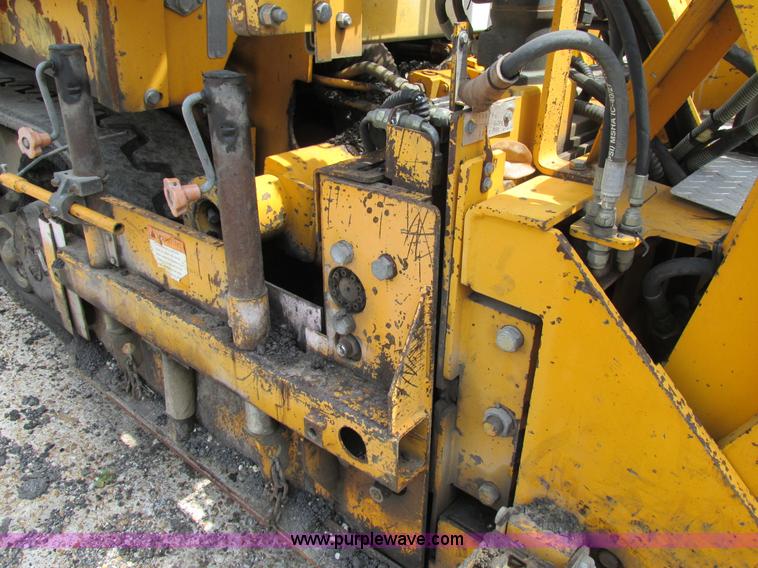 image for item AN9016 2001 Blaw-Knox PF4410 paver