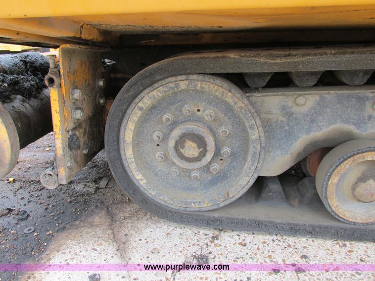 image for item AN9016 2001 Blaw-Knox PF4410 paver