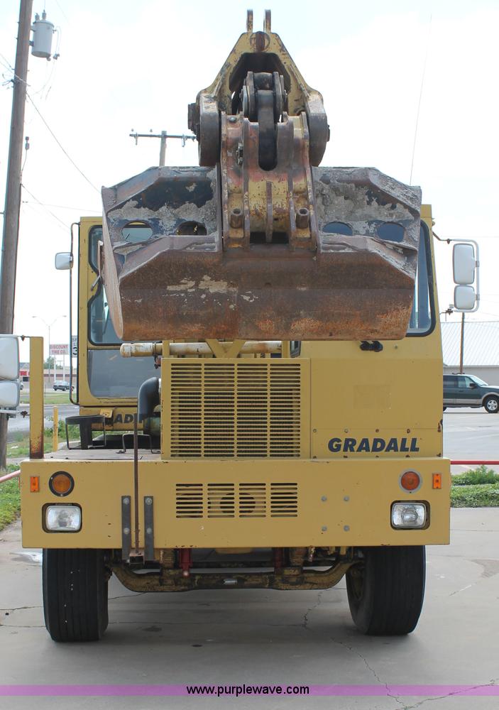 image for item C3884 1994 Gradall XL4100 rubber tire excavator