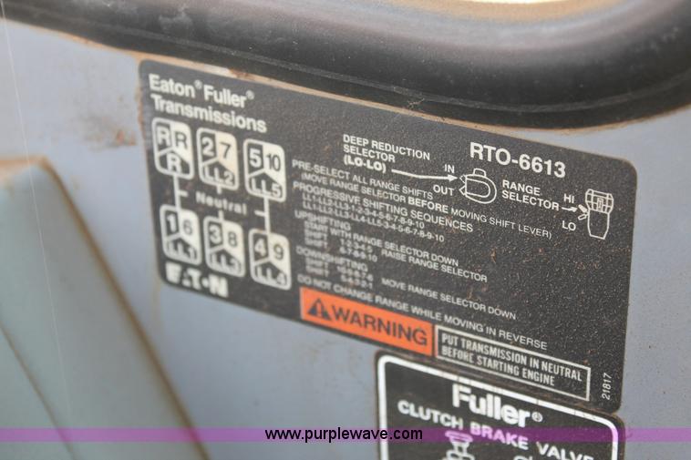 image for item C3884 1994 Gradall XL4100 rubber tire excavator