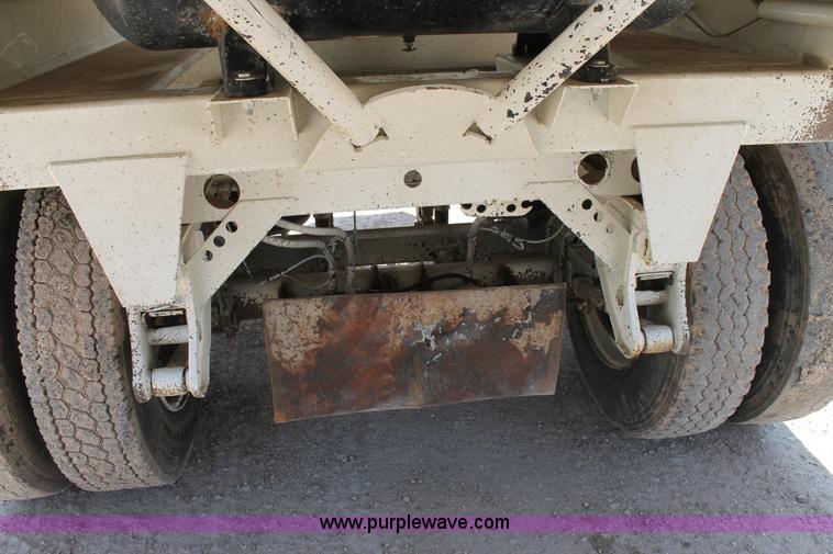 image for item C3885 2011 CTS BDT-40 belly dump trailer