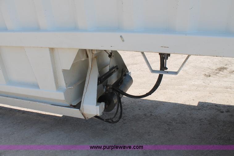 image for item C3885 2011 CTS BDT-40 belly dump trailer