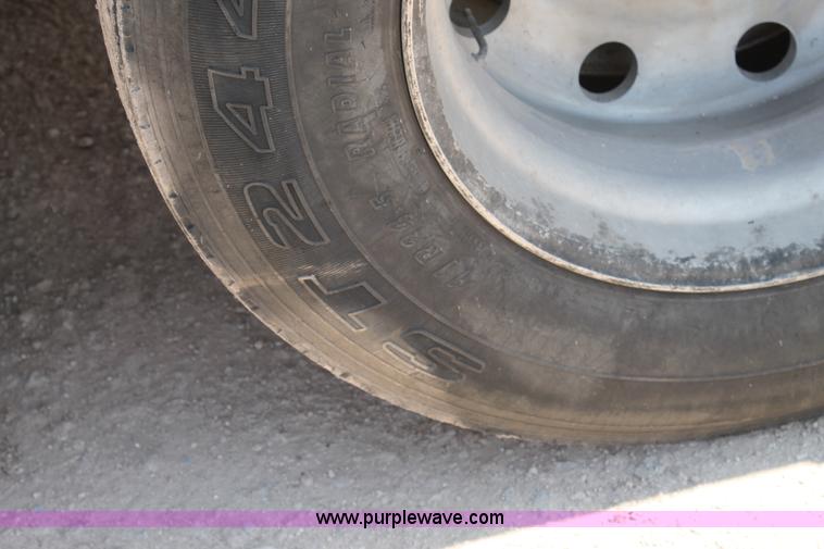 image for item C3885 2011 CTS BDT-40 belly dump trailer