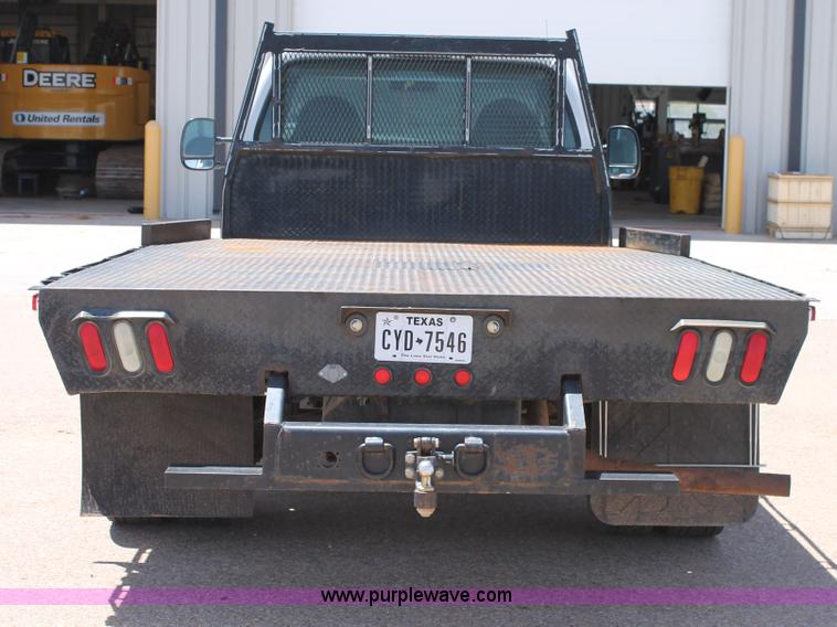 image for item C3886 1999 Ford F550 Super Duty flatbed truck
