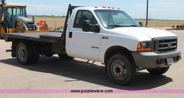 image for item C3886 1999 Ford F550 Super Duty flatbed truck