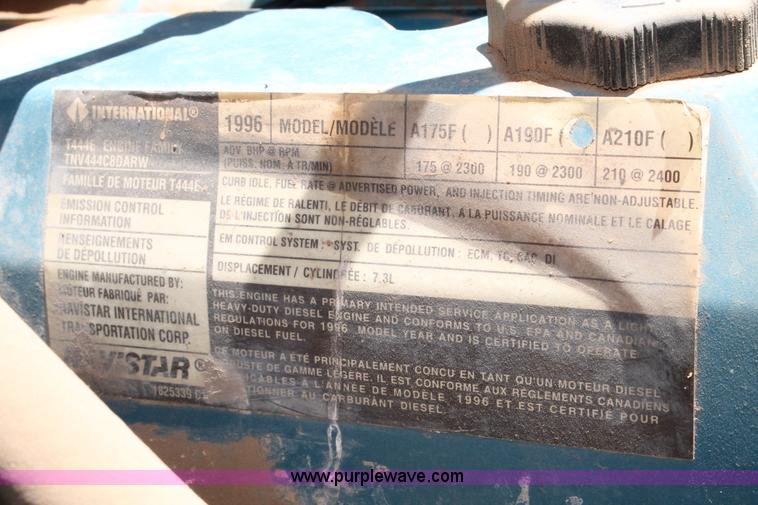 image for item C3887 1997 International 4700 flatbed truck