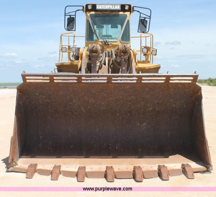 image for item C3889 1994 Caterpillar 988F wheel loader