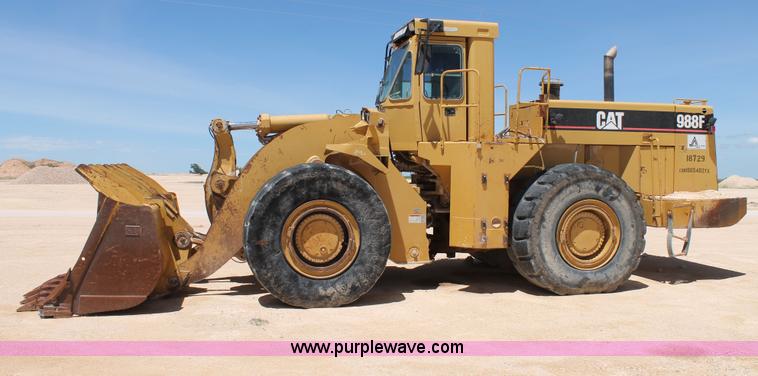 image for item C3889 1994 Caterpillar 988F wheel loader