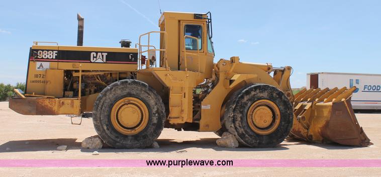 image for item C3889 1994 Caterpillar 988F wheel loader