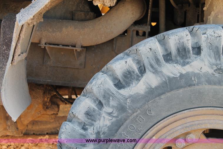 image for item C3890 1977 Caterpillar 769B haul truck