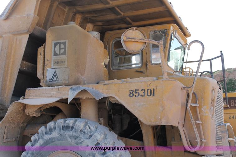 image for item C3890 1977 Caterpillar 769B haul truck