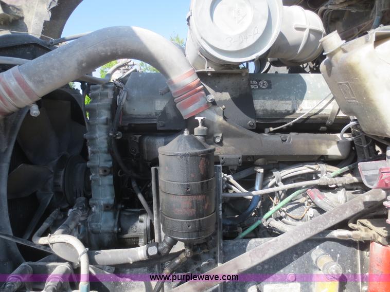 image for item D2102 1993 Kenworth T600 dump truck