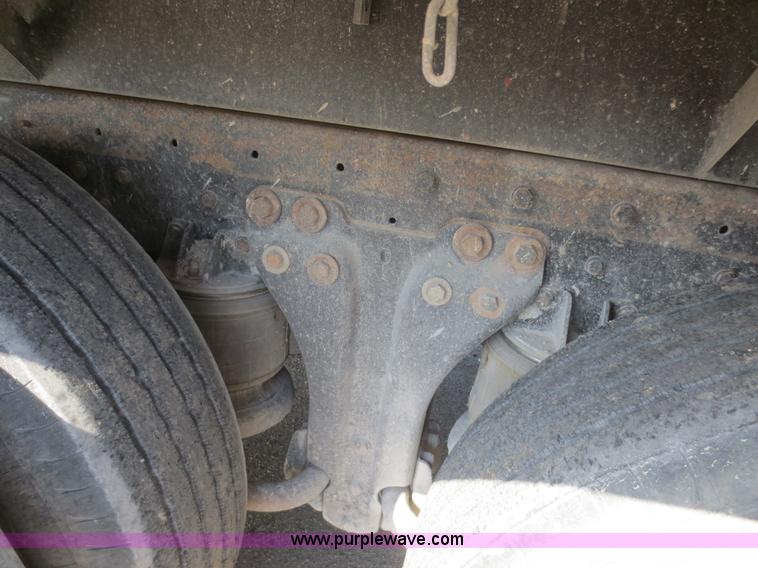 image for item D2102 1993 Kenworth T600 dump truck