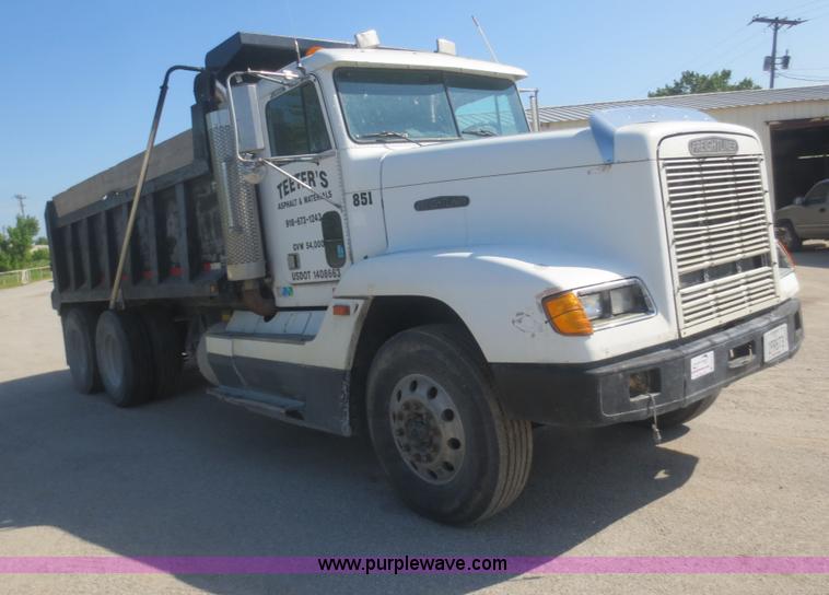 image for item D2103 1991 Freightliner FLD dump truck