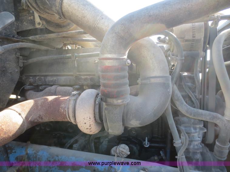 image for item D2103 1991 Freightliner FLD dump truck