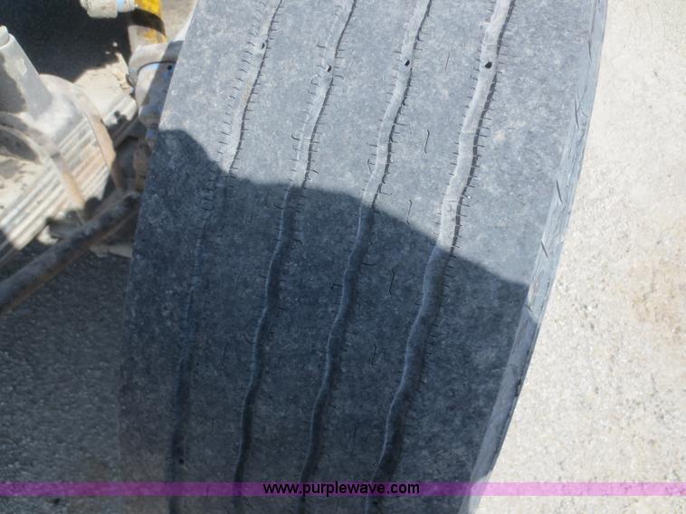 image for item D2103 1991 Freightliner FLD dump truck